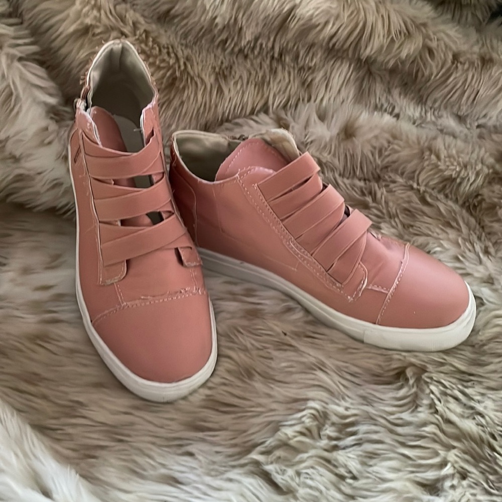 Unbranded Slip On High Top Tennis Shoes